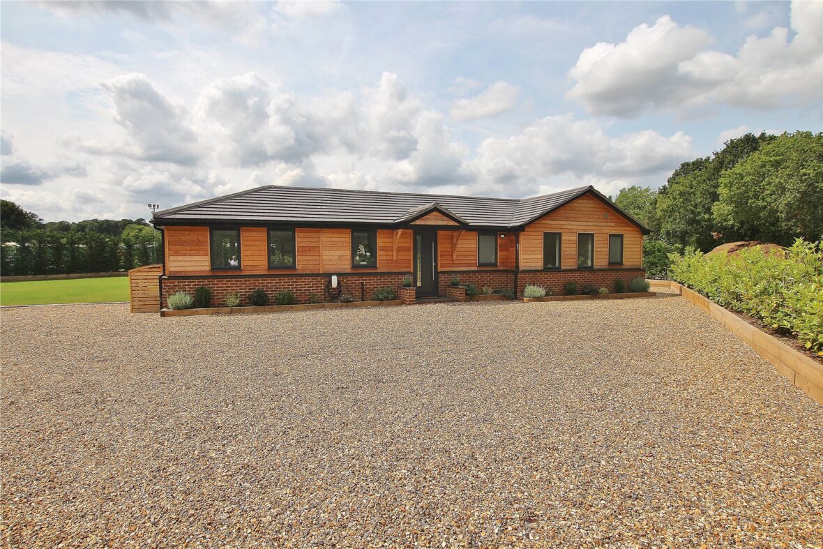 3 bedroom eco home Chobham Surrey - exterior