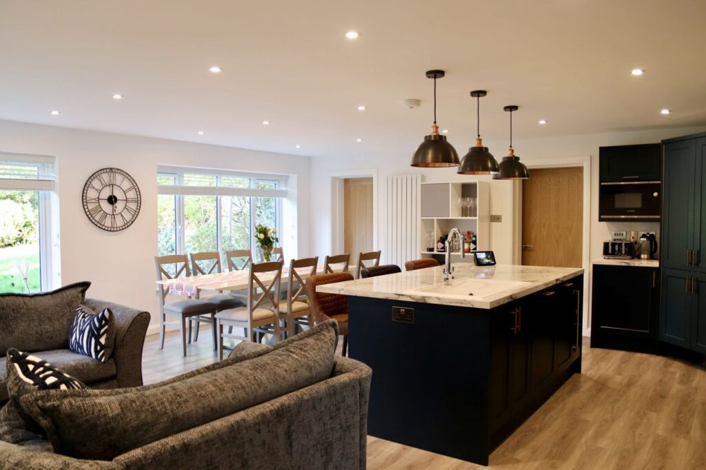 Interior complete dark kitchen