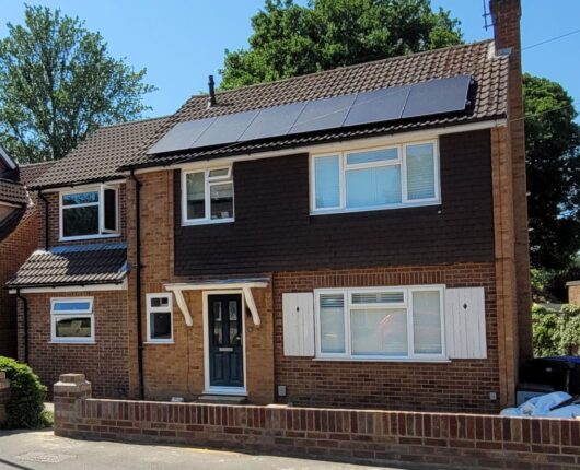 Extend and re-model detached house into a 4 bedroom house with open plan living/dining room